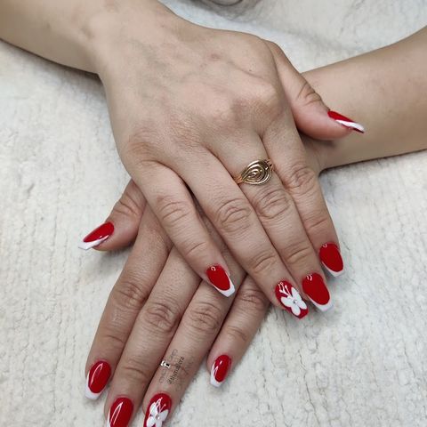 The nail era, nail salon in Nagpur, India
